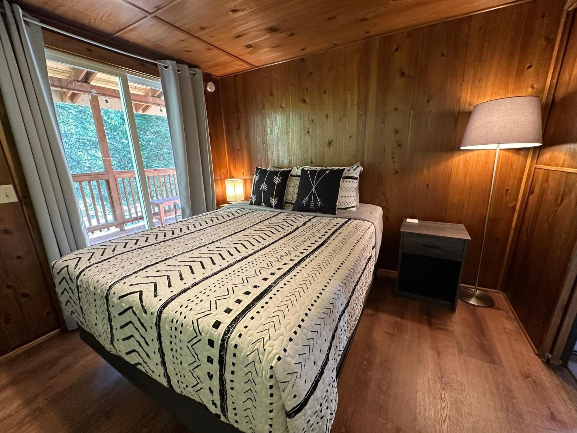 The Cabin In Packwood Εξωτερικό φωτογραφία