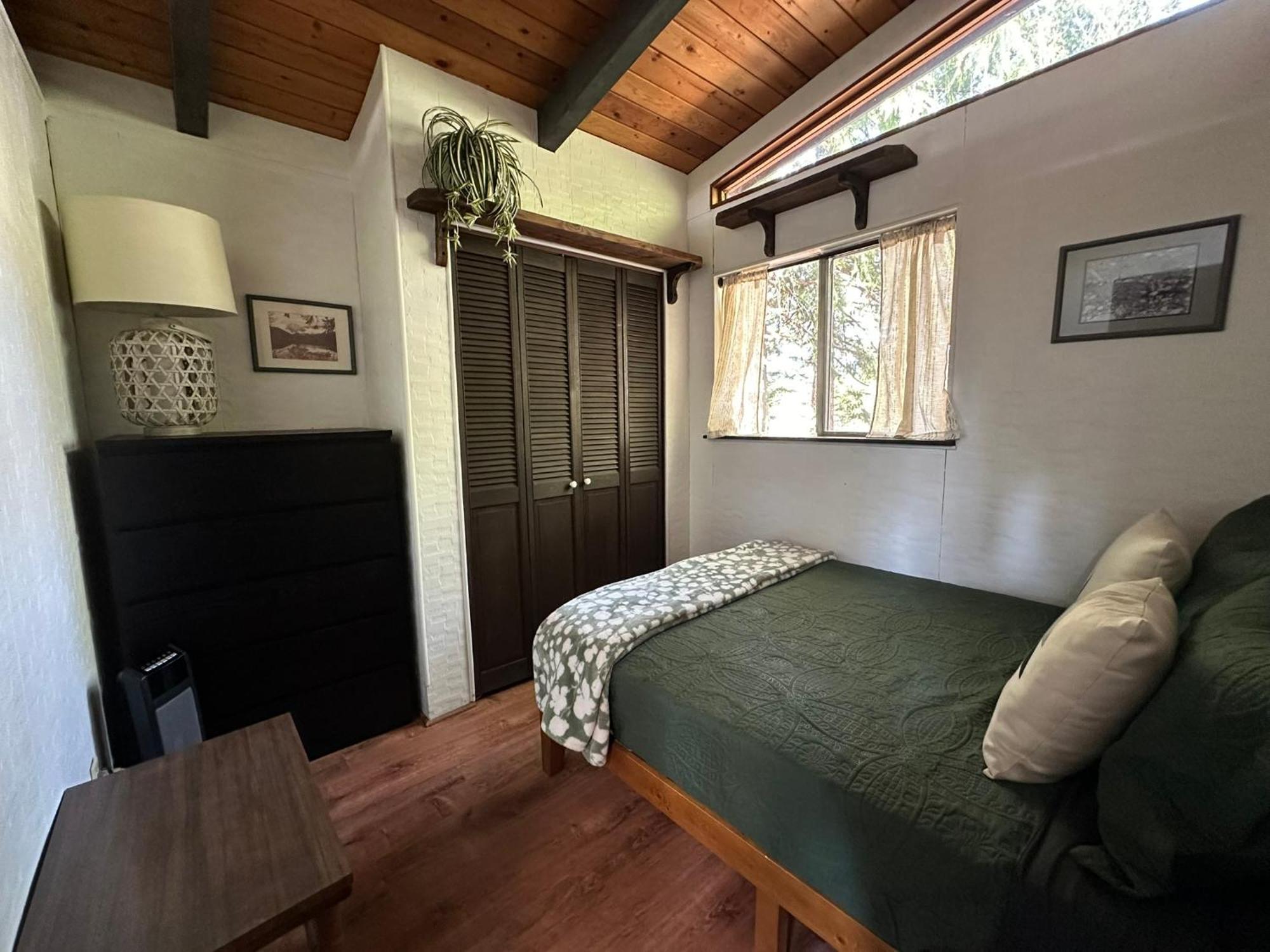 The Cabin In Packwood Εξωτερικό φωτογραφία