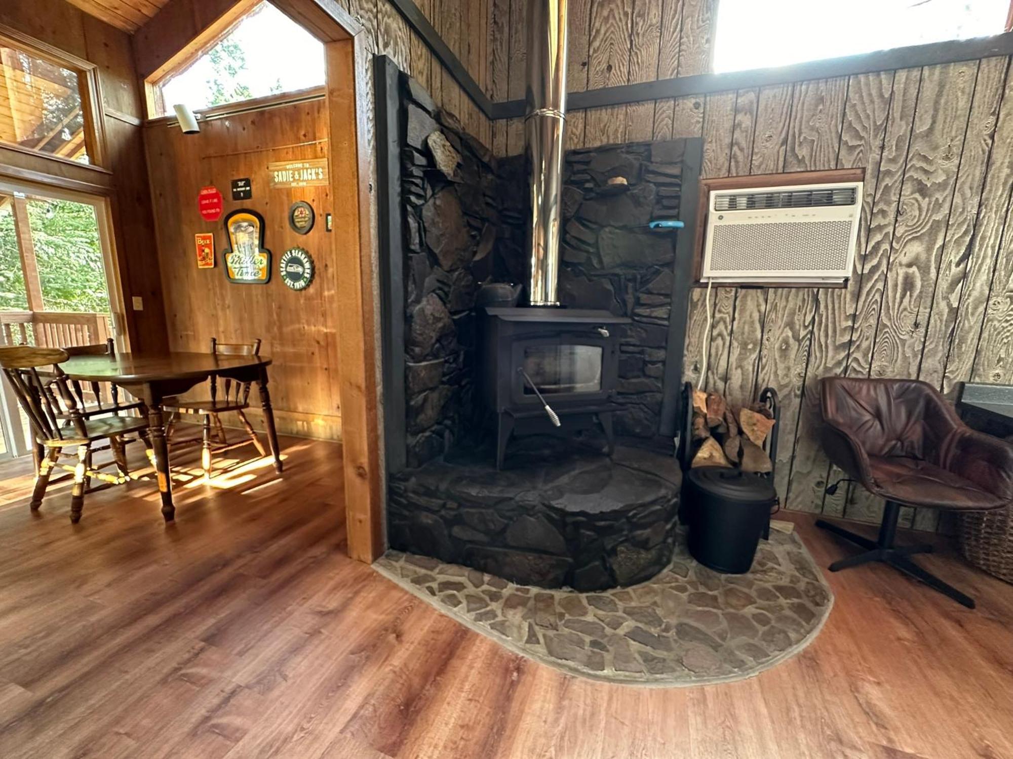 The Cabin In Packwood Εξωτερικό φωτογραφία